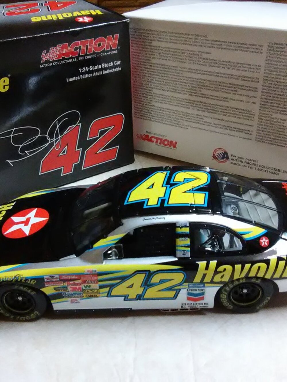 2005 Jamie McMurray #42 Havoline 1/24 scale Charger club car 1:24
